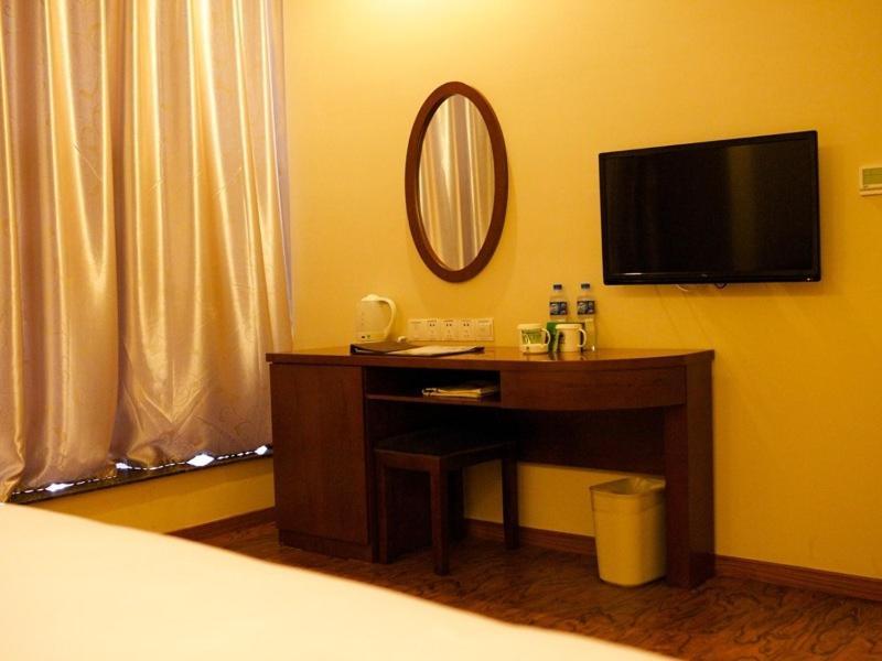 Greentree Inn Anhui Hefei Qianshan Road Business Hotel מראה חיצוני תמונה